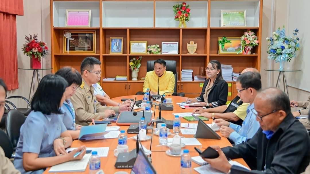 สา'สุข อุบลฯ ประชุมคณะทำงานศึกษาและวิเคราะห์ข้อมูลเพื่อการดำเนินงานเครือข่ายบริการสุขภาพปฐมภูมิ