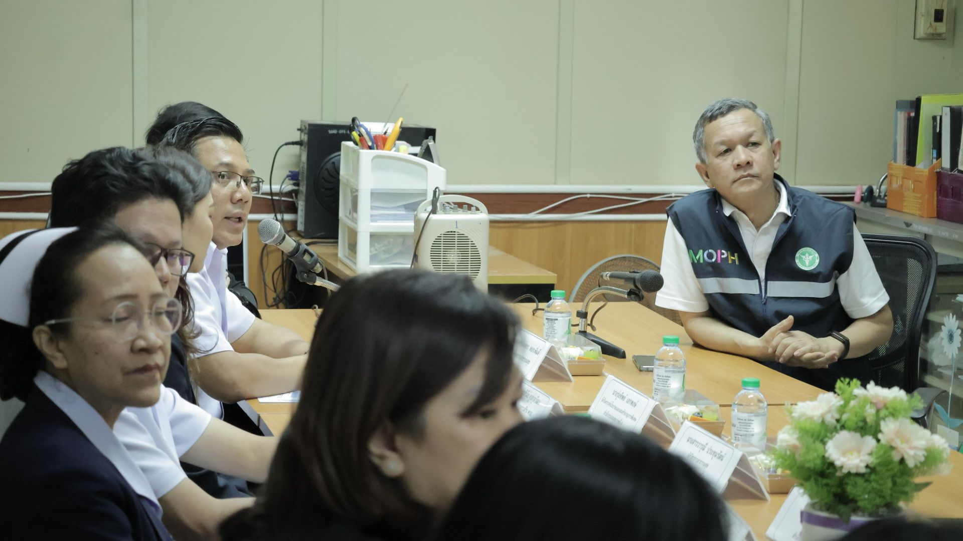 ‘ดร.นพ.พงศธร พอกเพิ่มดี’ ลงพื้นที่ ตรวจเยี่ยมความพร้อม ‘การแพทย์-สาธารณสุขปีใหม่’68 จ.นครพนม’