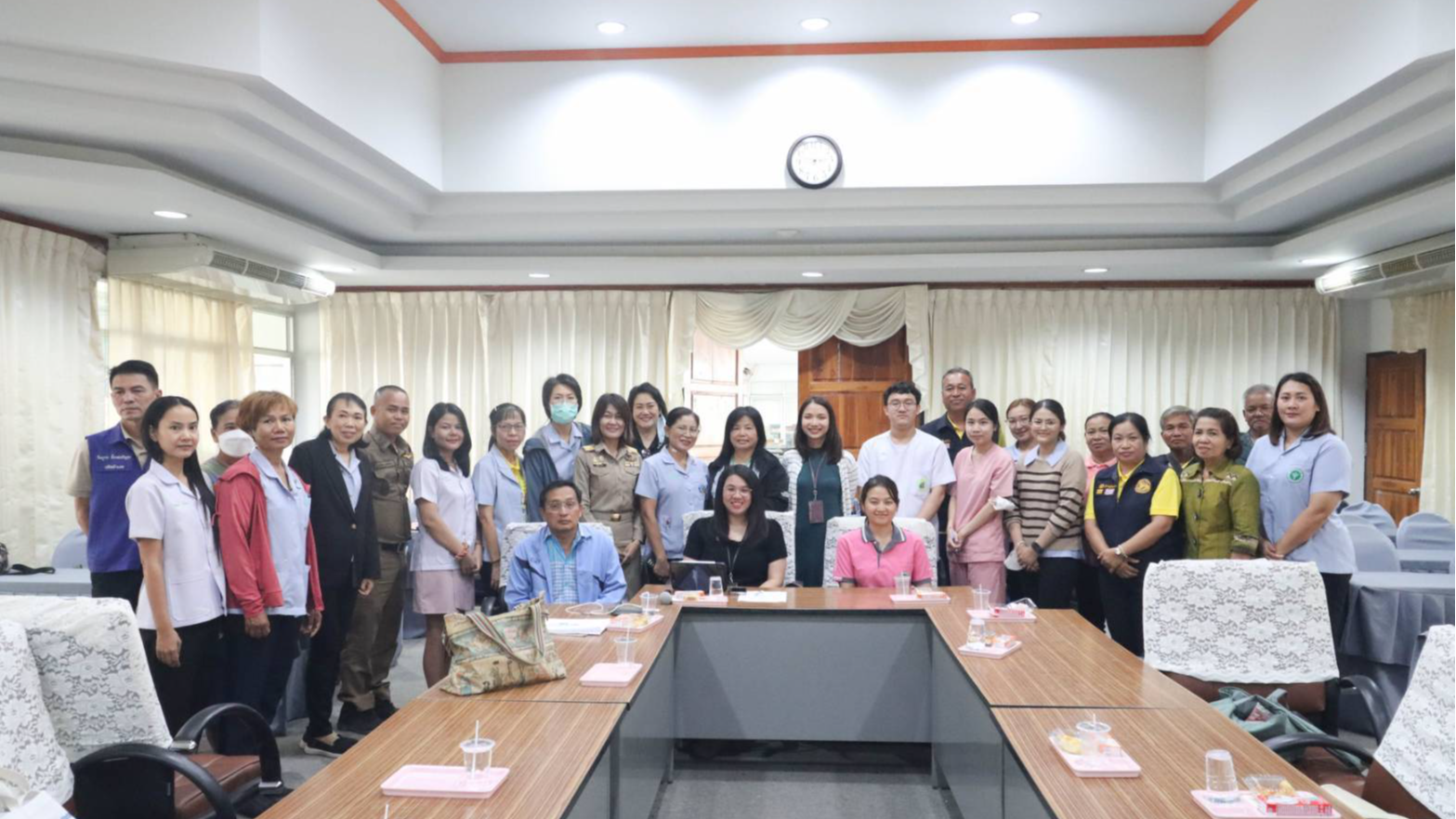 รพ.บุรีรัมย์ ร่วมกับ รพ.ประโคนชัย และภาคีเครือข่ายลงพื้นที่เตรียมความพร้อมรับผู้...