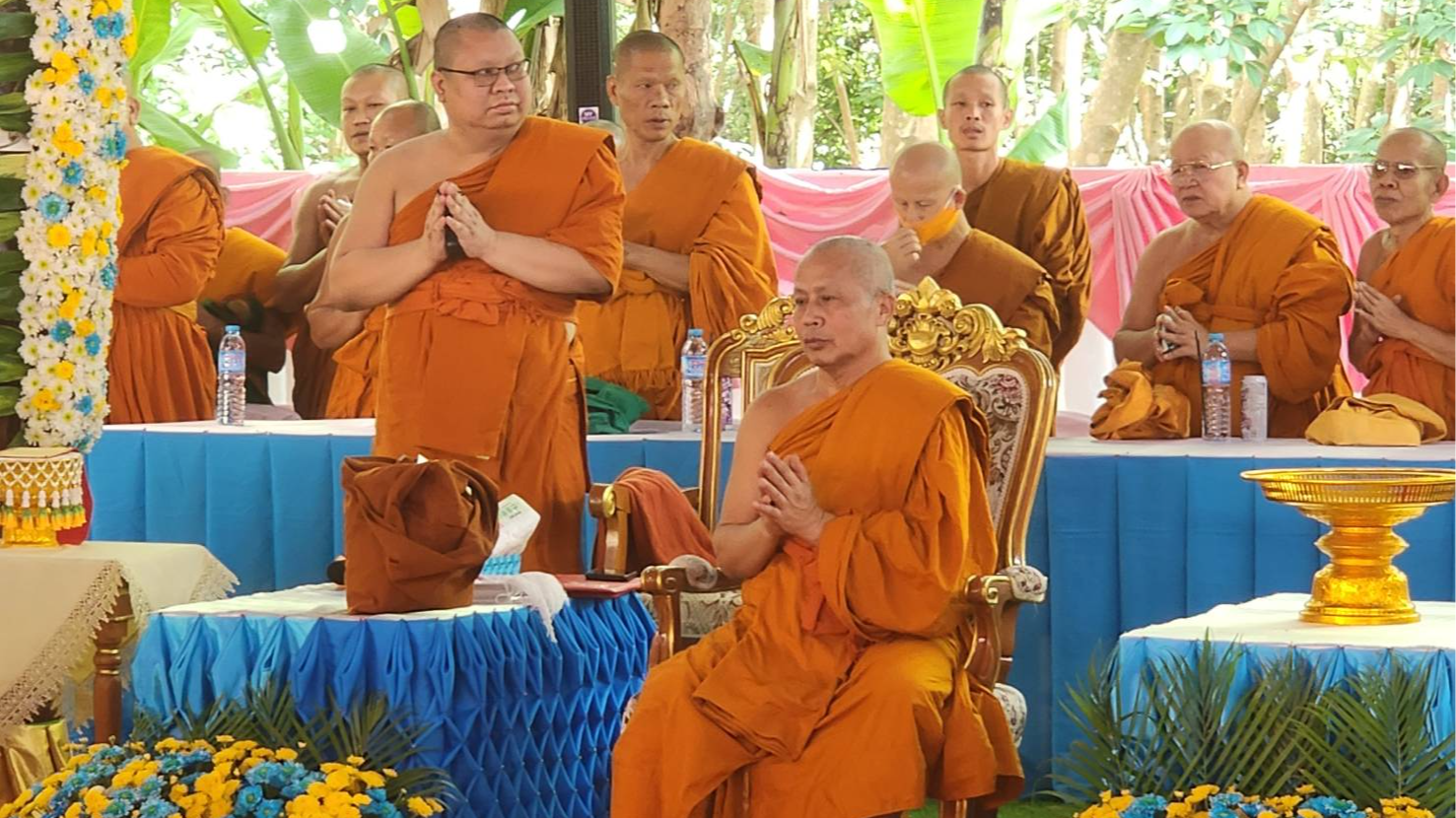 โรงพยาบาลสมเด็จพระยุพราชเดชอุดม  เข้าร่วมพิธีมอบตราตั้งเจ้าคณะอำเภอเดชอุดม