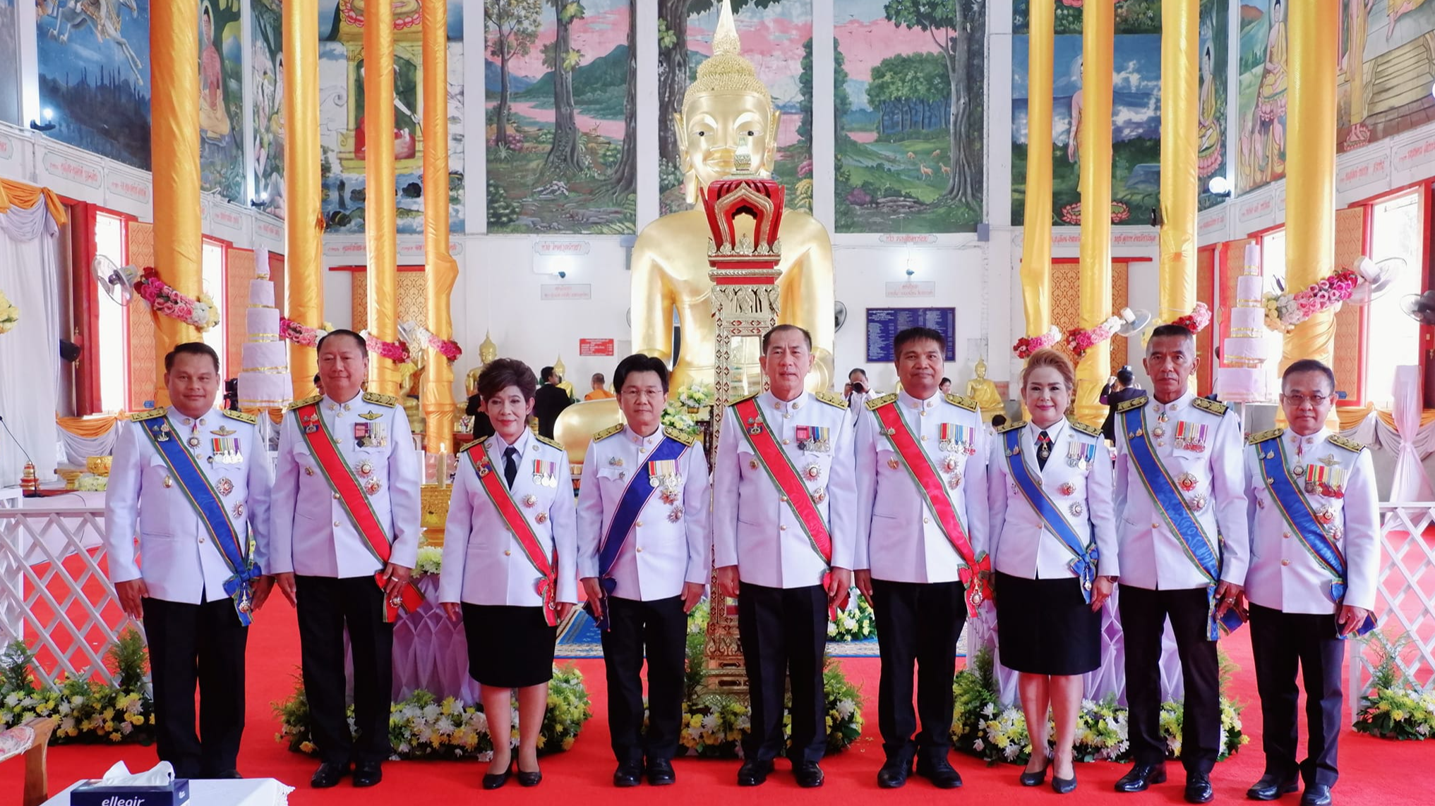 นพ.สสจ.ศรีสะเกษ ร่วมพิธีเวียนเทียนสมโภชน้ำพระพุทธมนต์ศักดิ์สิทธิ์