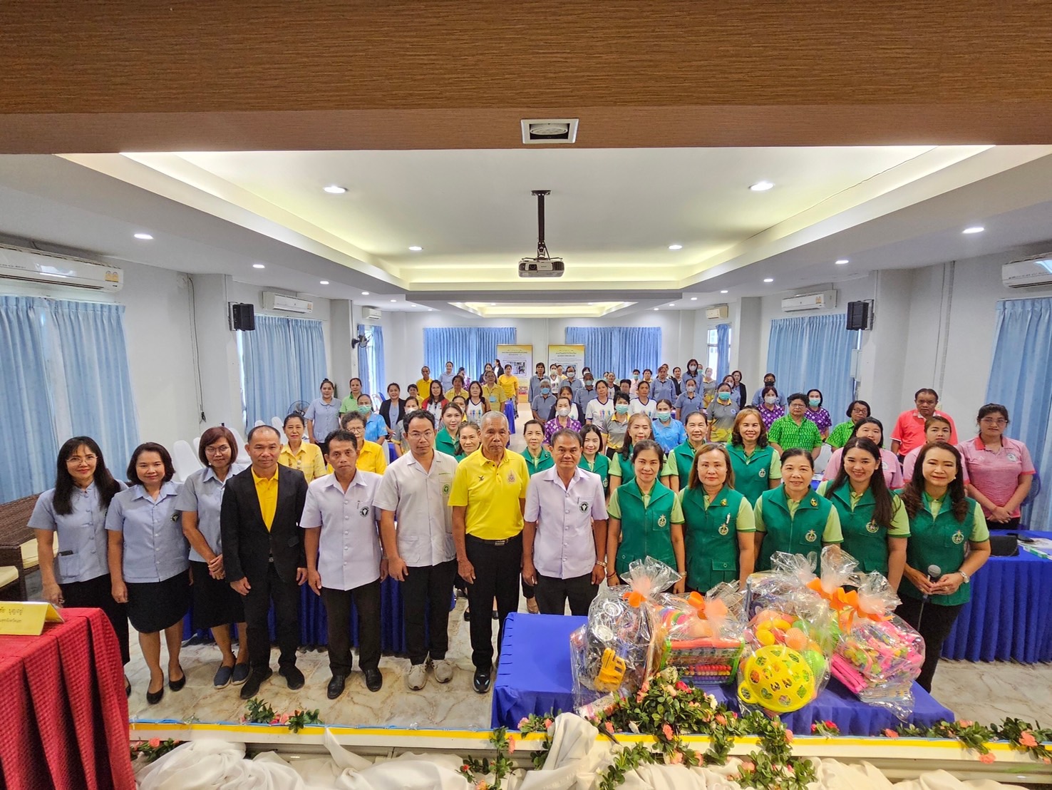 สสจ.เลย ร่วมเปิดประชุมเชิงปฏิบัติการพัฒนาศักยภาพเครือข่ายสุขภาพผู้สูงอายุและ อสม...