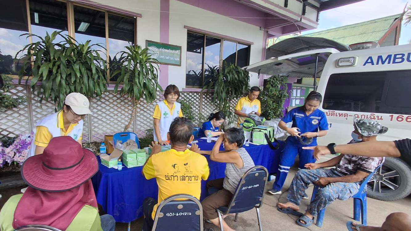 สาธารณสุขจังหวัดเชียงใหม่ ร่วมกับ โรงพยาบาลจอมทอง ได้ออกหน่วยบริการ การแพทย์เคลื...