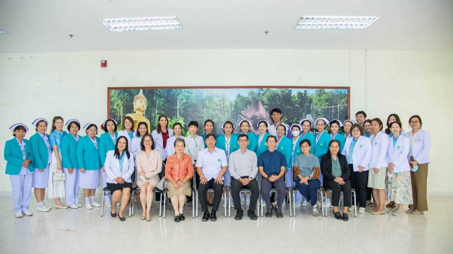 รพ.บุรีรัมย์ จัดโครงการพัฒนาคุณภาพประเมินศูนย์ความเป็นเลิศ สาขาสุขภาพช่องปากด้านการดูแลผู้ป่วยปากแหว่งเพดานโหว่