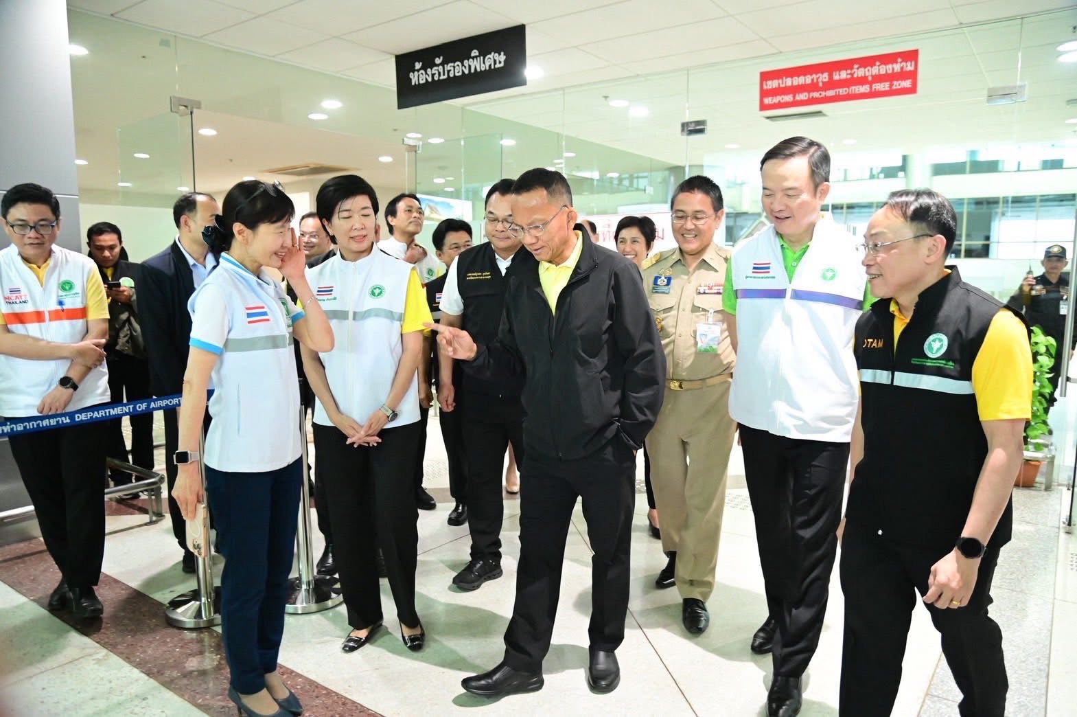 โรงพยาบาลมุกดาหารร่วมลงพื้นที่ติดตามสถานการณ์และเตรียมความพร้อมด้านการแพทย์และสาธารณสุขชายแดนไทย–กัมพูชา