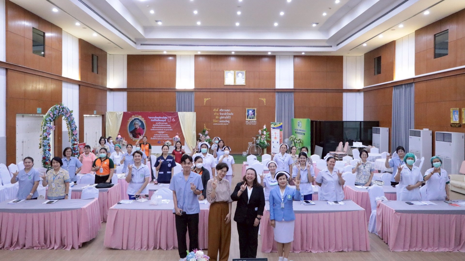 โรงพยาบาลเสนา จัด“โครงการอบรมเชิงปฏิบัติการ การเสริมสร้างความรู้ทางการเงิน การลง...