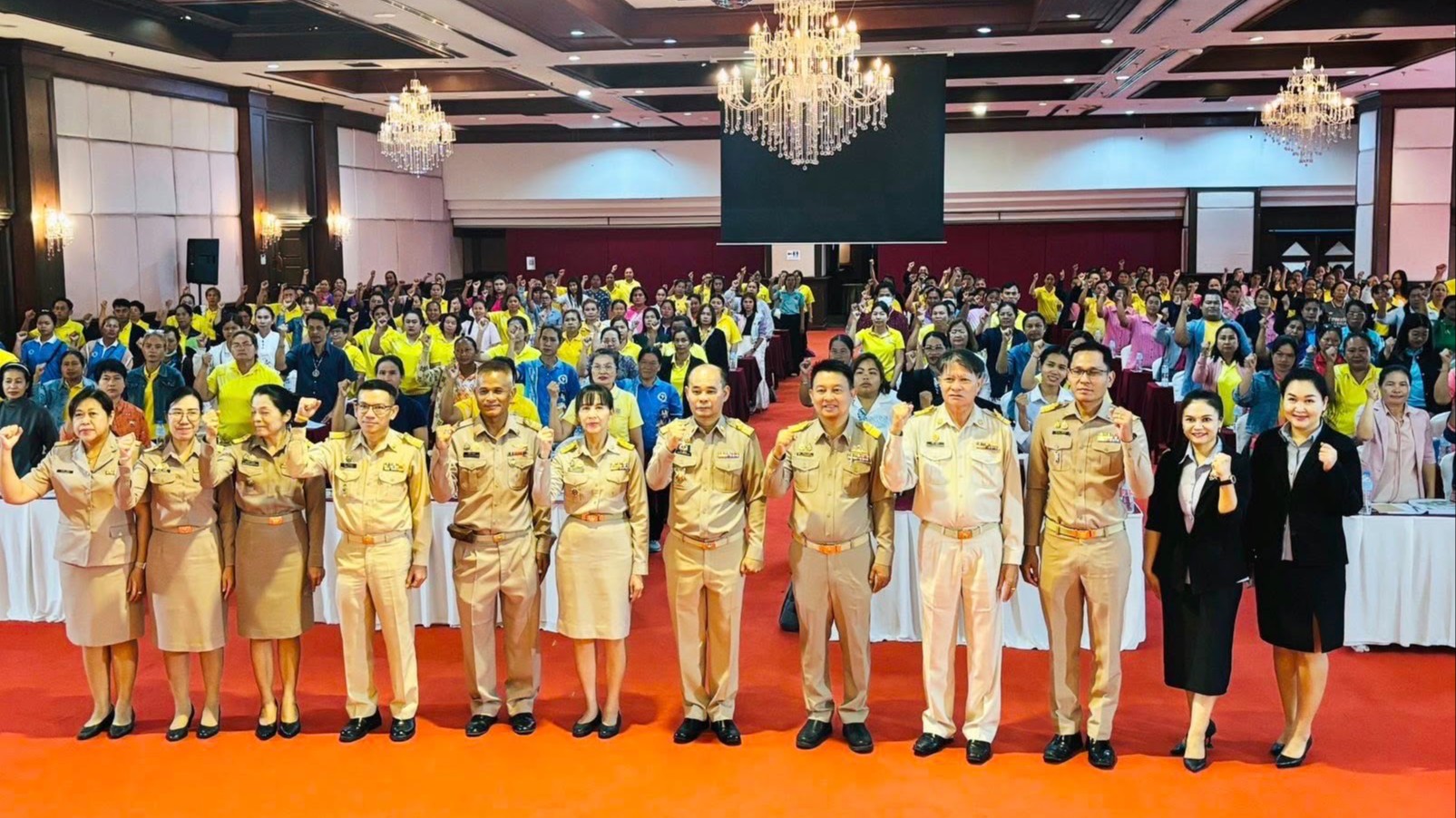 สา’สุขอุบลฯ ร่วมพิธีเปิด โครงการพัฒนาคุณภาพชีวิตผู้สูงอายุ “หลักสูตรการดูแลผู้สูงอายุขั้นกลาง”