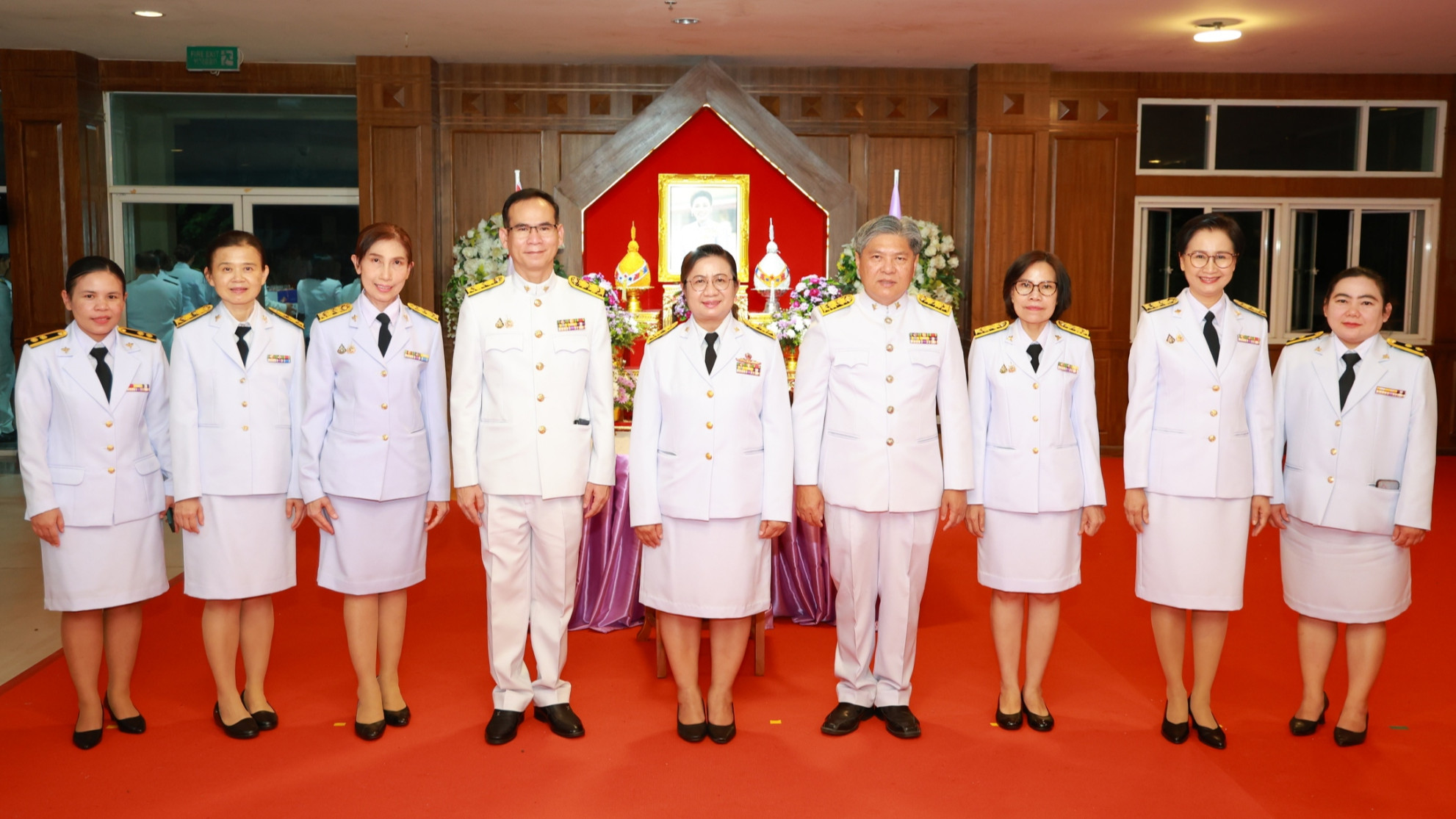 โรงพยาบาลขอน ร่วมพิธีถวายเครื่องราชสักการะและวางพานพุ่มถวายพระพรชัยมงคล สมเด็จพระนางเจ้า ฯ พระบรมราชินี เนื่องในโอกาสวันเฉลิมพระชนมพรรษา 3 มิถุนายน 2568