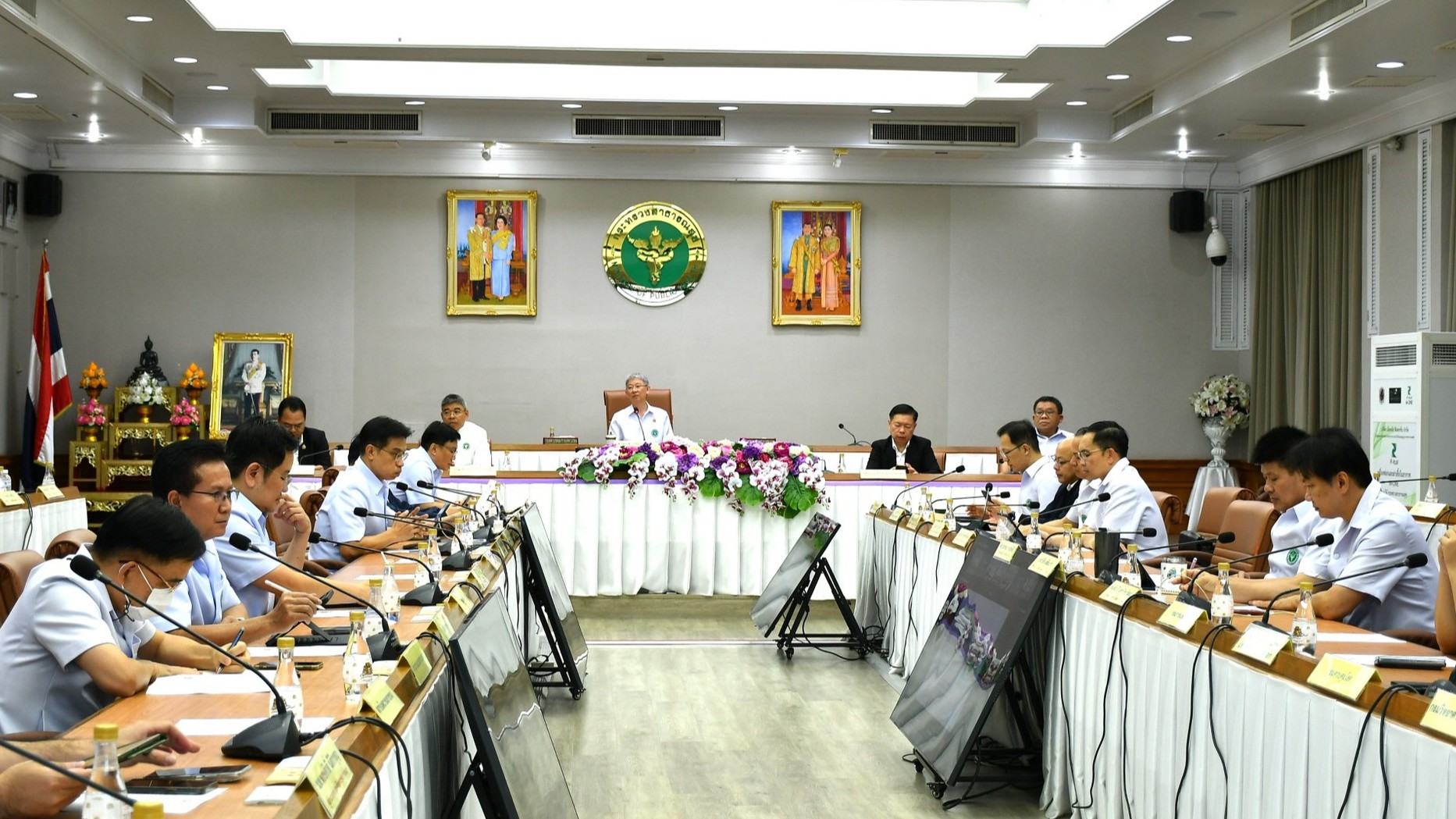 ปลัดกระทรวงสาธารณสุข ติดตามผลการดำเนินงานตามนโยบายกระทรวงสาธารณสุข (Tuesday Morning Meeting) ครั้งที่ 10/2568