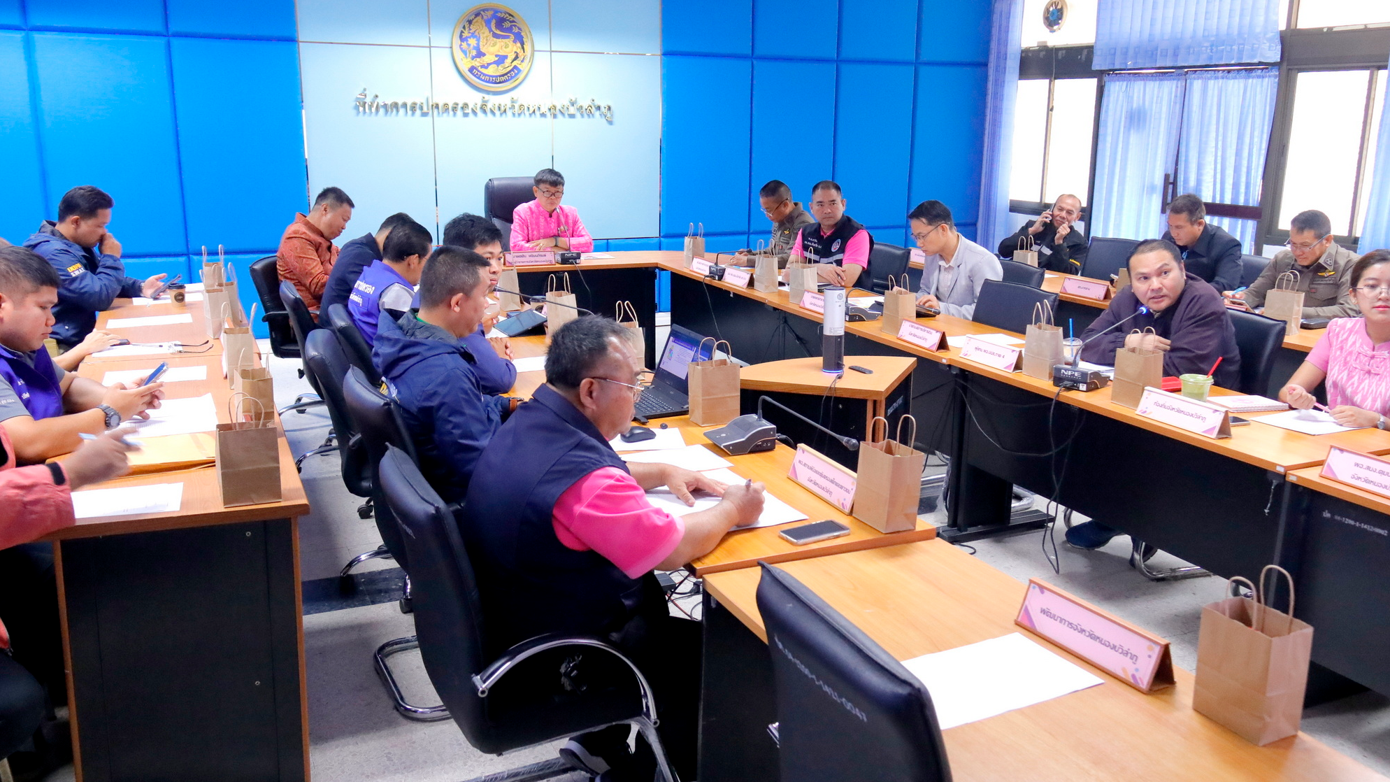 นพ.สสจ.หนองบัวลำภู ร่วมประชุมคณะทำงานเฝ้าระวังปัญหายาเสพติด(โต๊ะข่าว)จ.หนองบัวลำภู