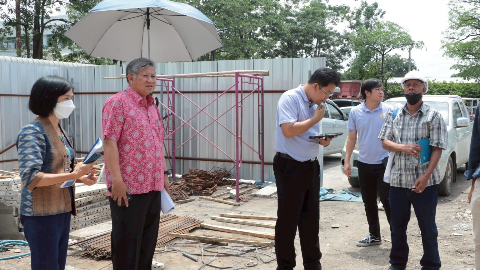 รพ.เสนา ประชุมคณะกรรมการตรวจรับการจ้างก่อสร้างอาคารพักเจ้าหน้าที่ 4 ชั้น จำนวน 1 หลัง โรงพยาบาลเสนา