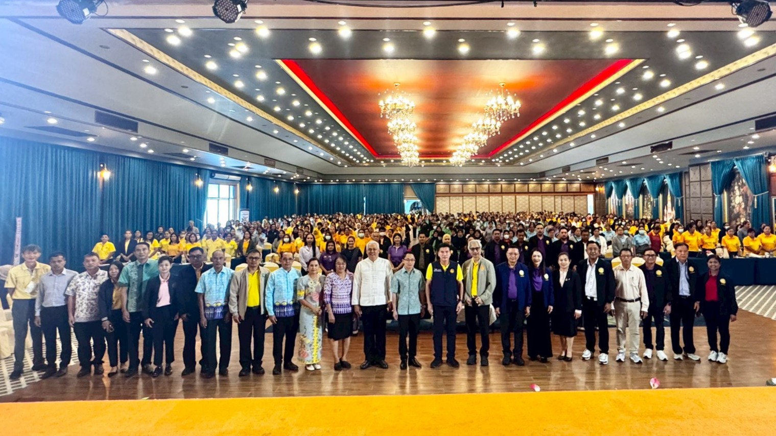 นายแพทย์สาธารณสุขจังหวัดพังงา เข้าร่วมพิธีเปิดการอบรมโครงการพัฒนาศักยภาพด้านสาธารณสุข