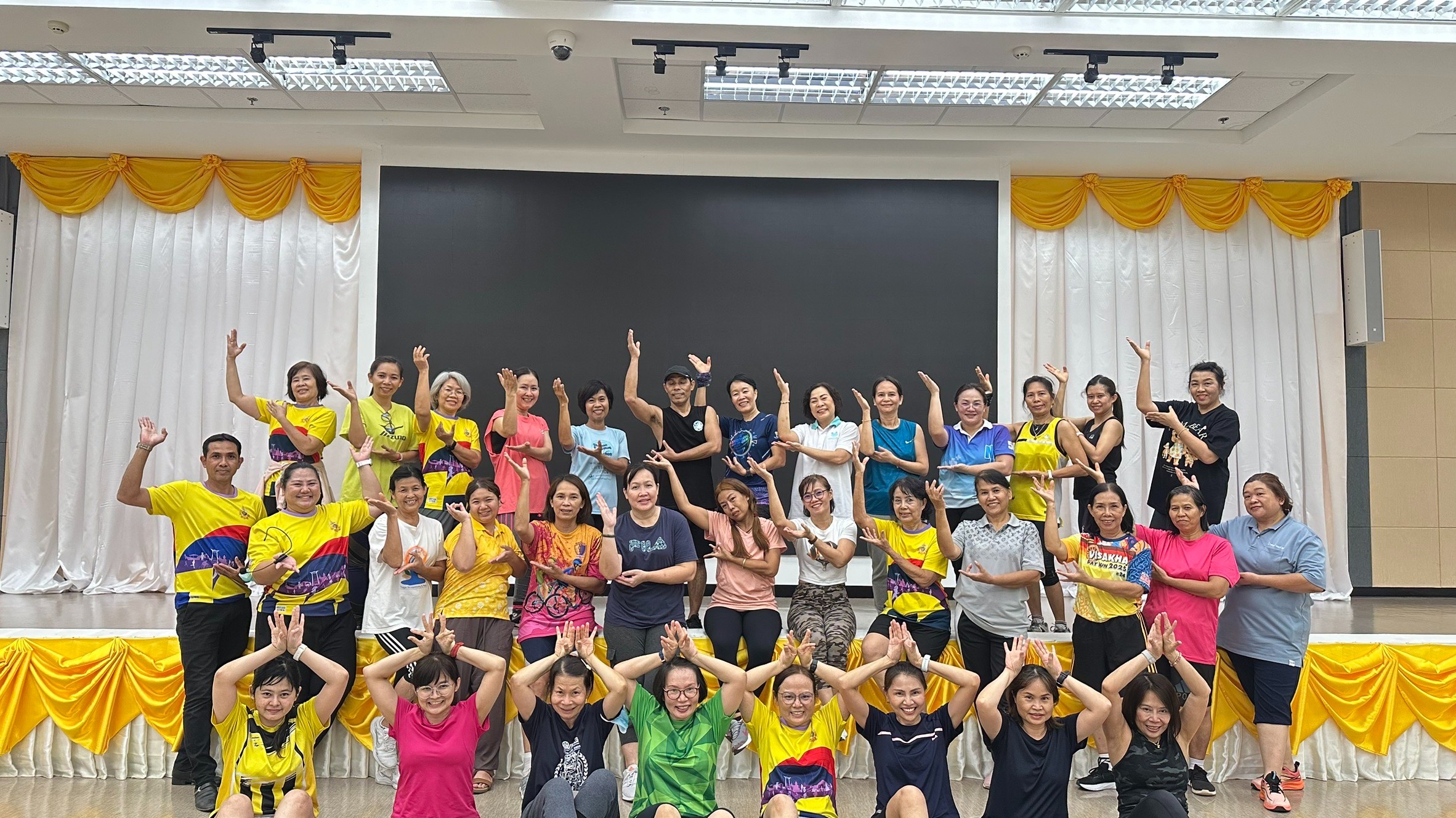 รพ.แม่สอด จัดโครงการส่งเสริมสุขภาพในกลุ่มเจ้าหน้าที่และประชาชน ประจำปี 2568