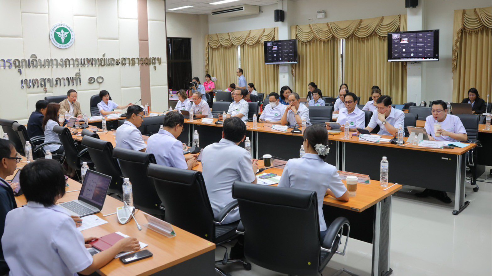 นพ.สสจ.อุบลฯ ร่วมประชุมคณะกรรมการบริหารเขตสุขภาพที่ 10 ครั้งที่ 5/2568 (ครั้งที่...