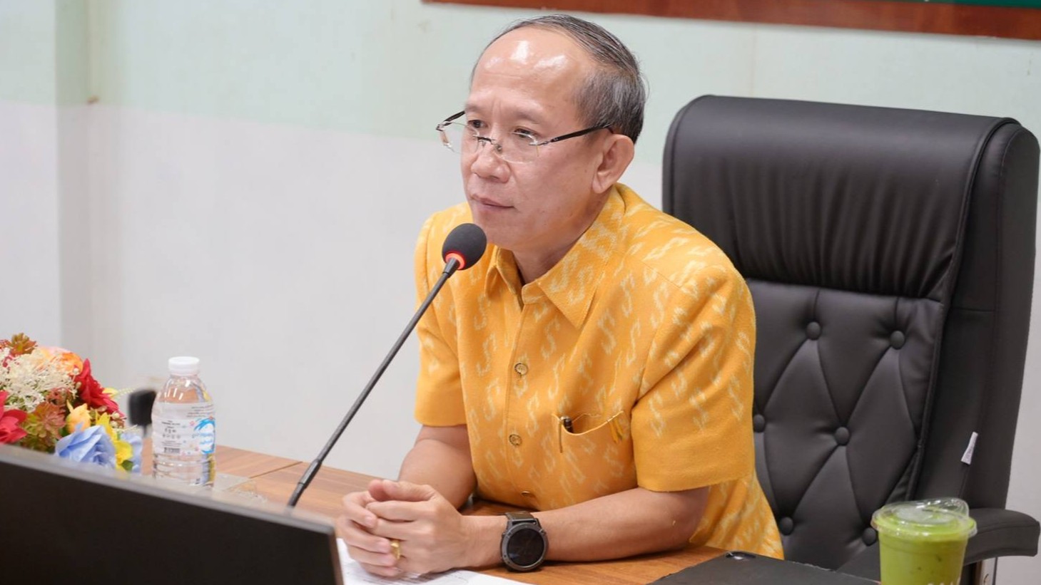 นพ.สสจ.อุบลฯ ประธานการประชุมพิจารณาคัดเลือกแพทย์รับต้นสังกัดศึกษาต่อแพทย์ประจำบ้...