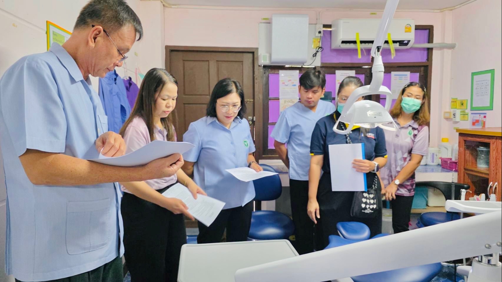 สา’สุขอุบลฯ ตรวจรับครุภัณฑ์การแพทย์ ยูนิตทำฟันสำหรับงานพื้นฐาน ณ โรงพยาบาลส่งเสร...