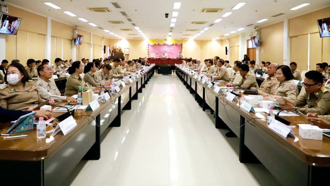 นพ.สสจ.อุบลฯ ร่วมประชุมคณะกรมการจังหวัดอุบลราชธานี หัวหน้าส่วนราชการ หัวหน้าหน่วยงานรัฐวิสาหกิจ คณะกรรมการร่วมภาคเอกชน ๓ สถาบัน จังหวัดอุบลราชธานี และนายอำเภอ ครั้งที่ ๒/๒๕๖๘