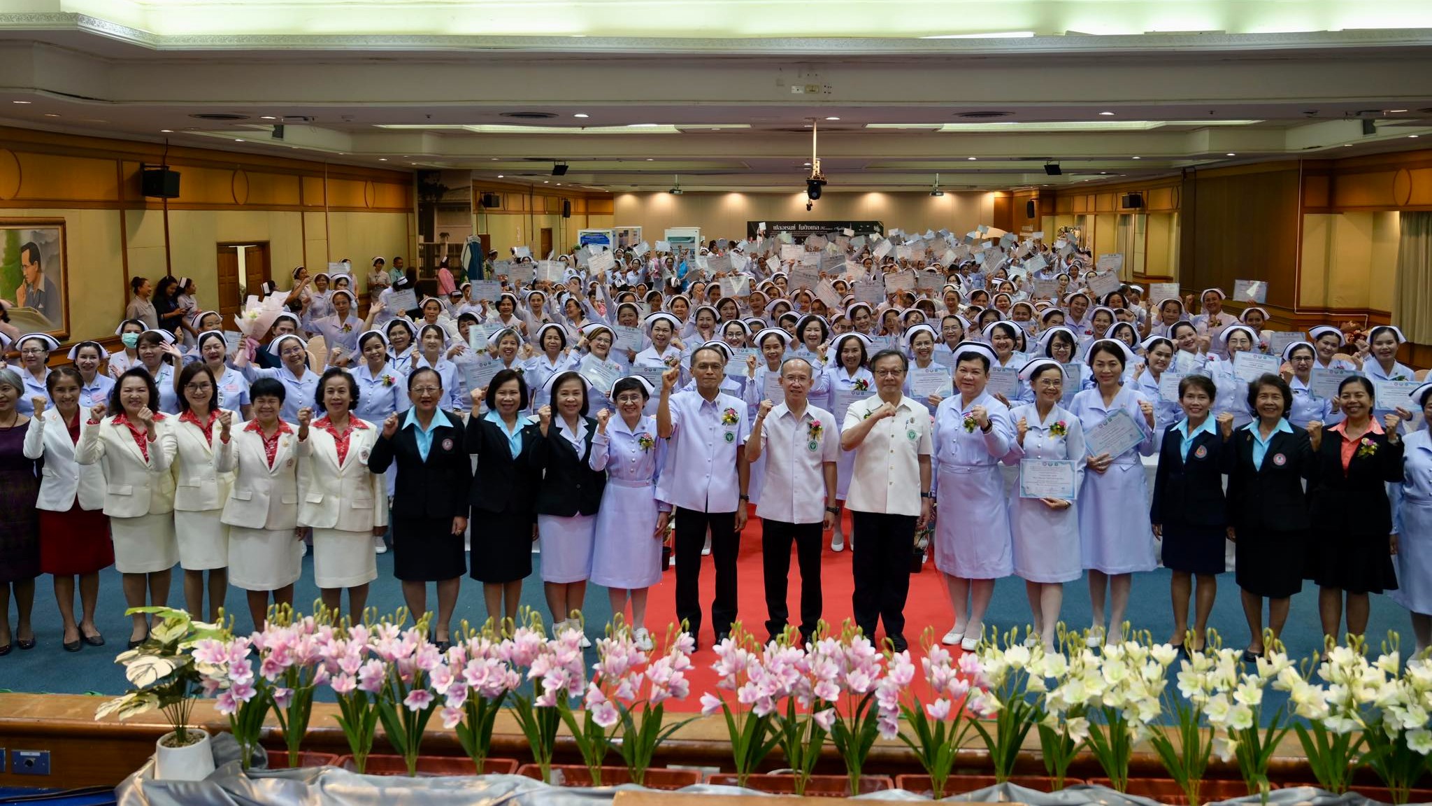 นพ.สสจ.อุบลฯ ประธานในพิธีเปิดงานวันพยาบาลสากล และการประชุมใหญ่สามัญประจำปี ๒๕๖๘ สมาคมศิษย์เก่าวิทยาลัยพยาบาลบรมราชชนนี สรรพสิทธิประสงค์ จังหวัดอุบลราชธานี