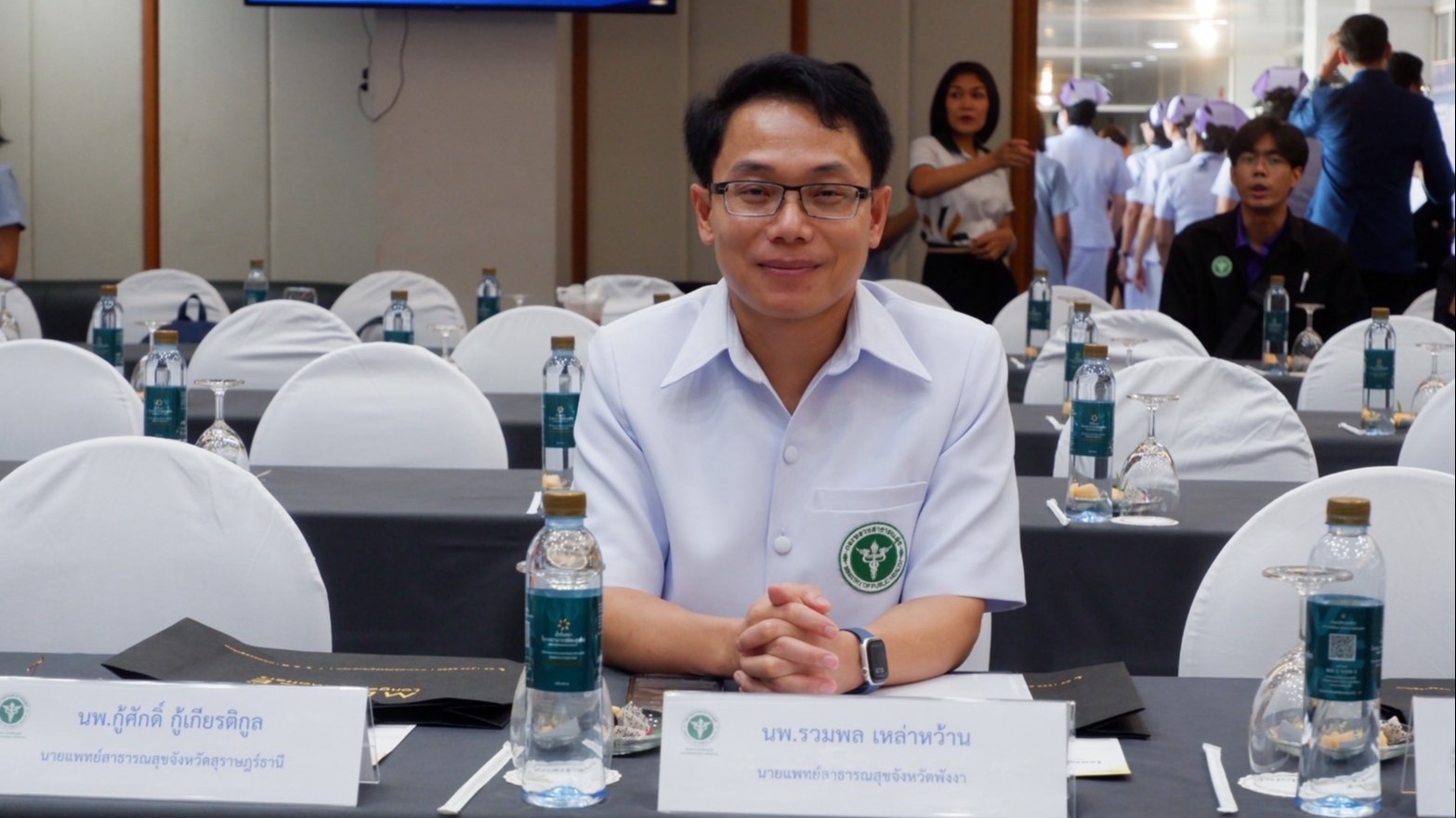 นายแพทย์สาธารณสุขจังหวัดพังงา ร่วมต้อนรับรัฐมนตรีว่าการกระทรวงสาธารณสุข ในโอกาสตรวจเยี่ยมโรงพยาบาลวชิระภูเก็ต จังหวัดภูเก็ต