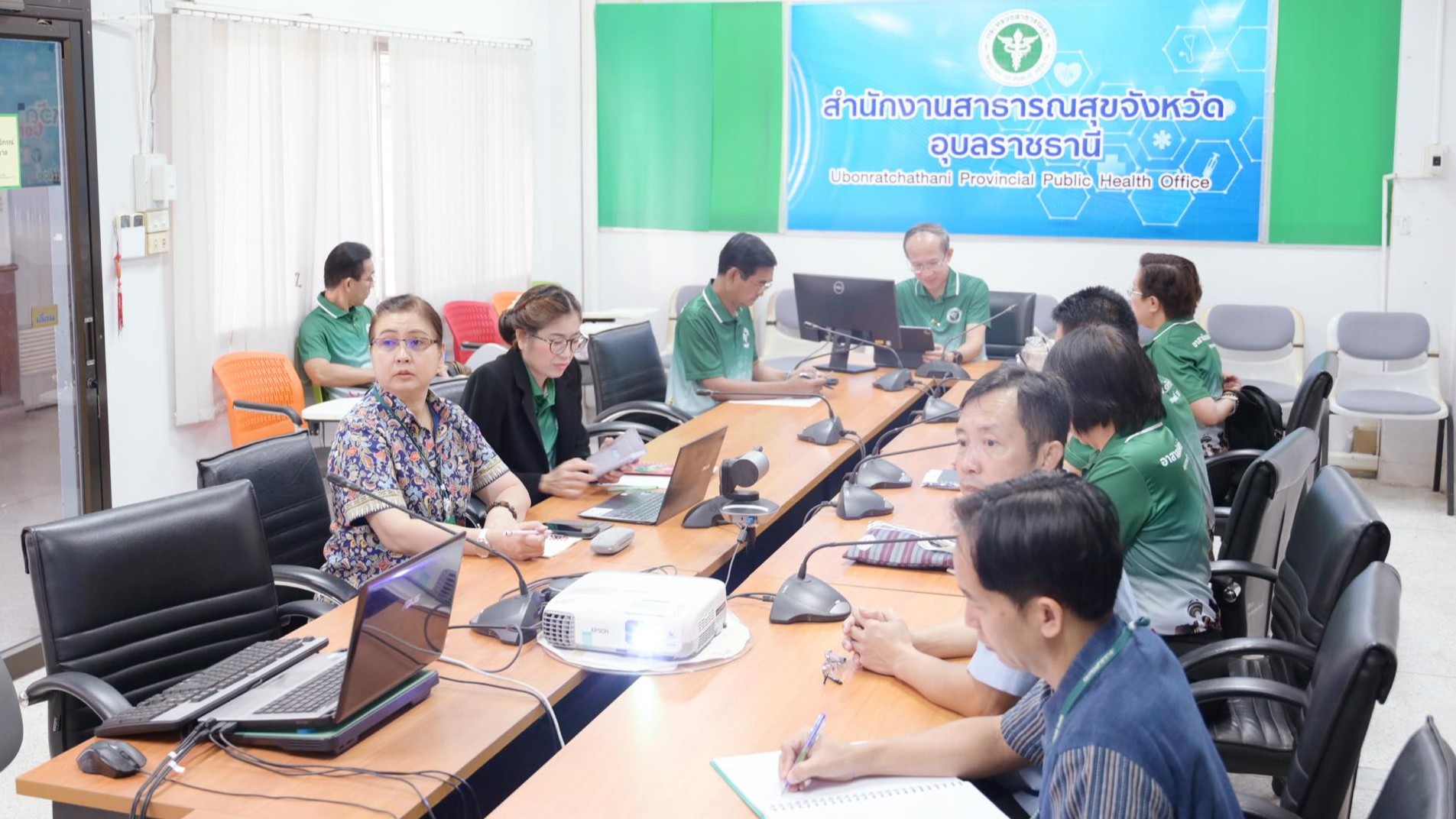 นพ.สสจ.อุบลฯ  ร่วมประชุม (Tuesday Morning Meeting:TMM) กับ ปลัดกระทรวงสาธารณสุข ครั้งที่ ๑๔/๒๕๖๘ ผ่านระบบ Online