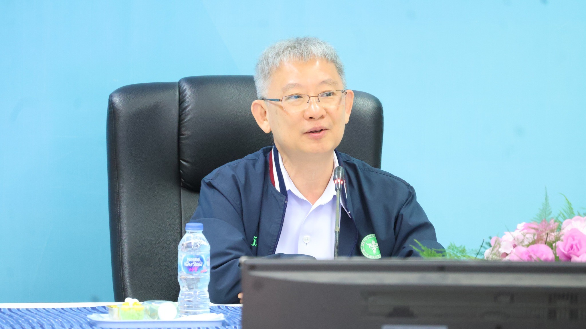 โรงพยาบาลหนองคาย ; ร่วมประชุมติดตามผลการดำเนินงาน เขตสุขภาพที่ 8 ประเด็นการบริหา...