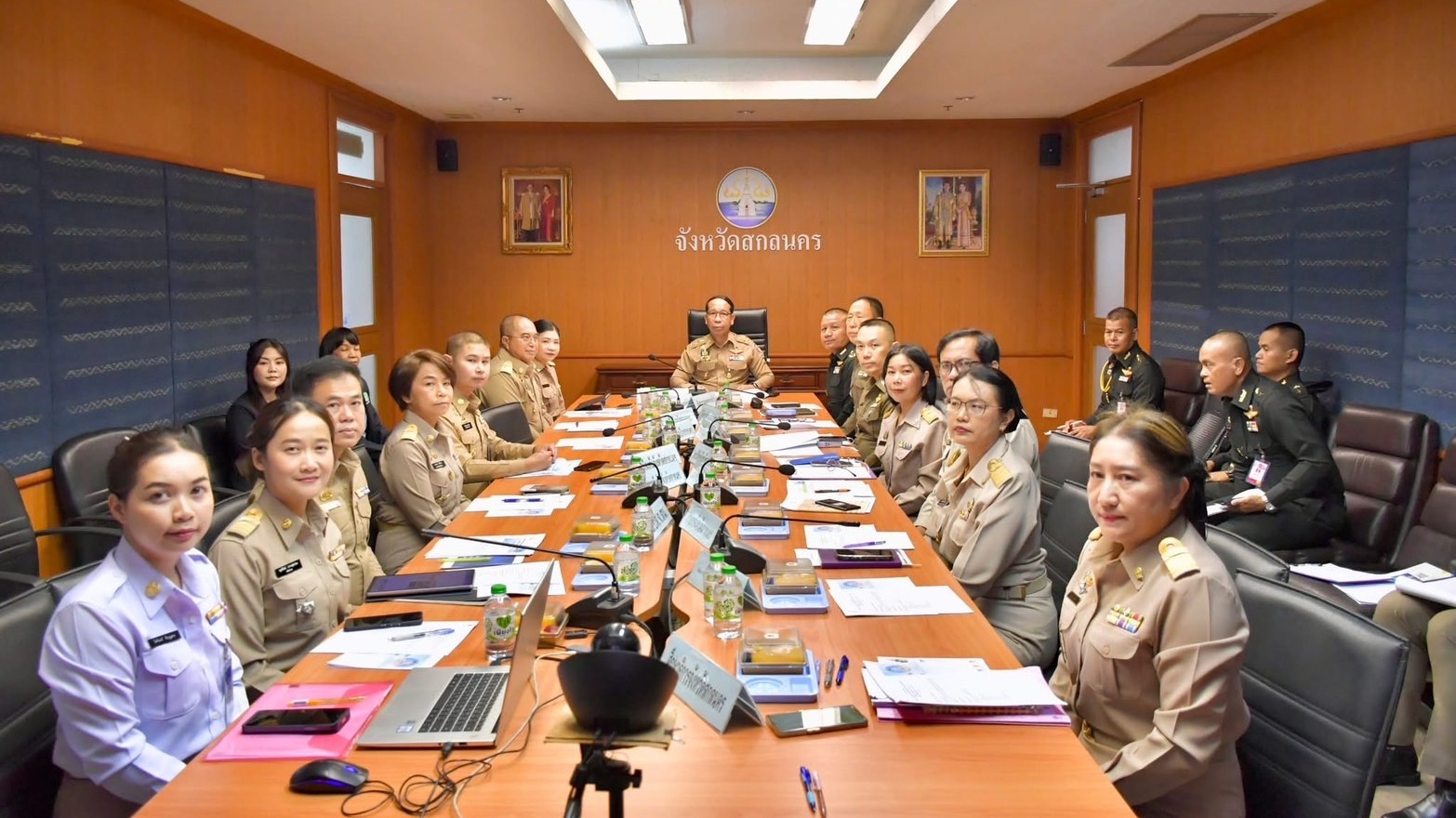 สสจ.สกลนคร “ร่วมประชุมคณะอนุกรรมการร่วมแก้ไขปัญหายาเสพติดเพื่อทำให้ประชาชนมีความสุข ครั้งที่ 3/2568”