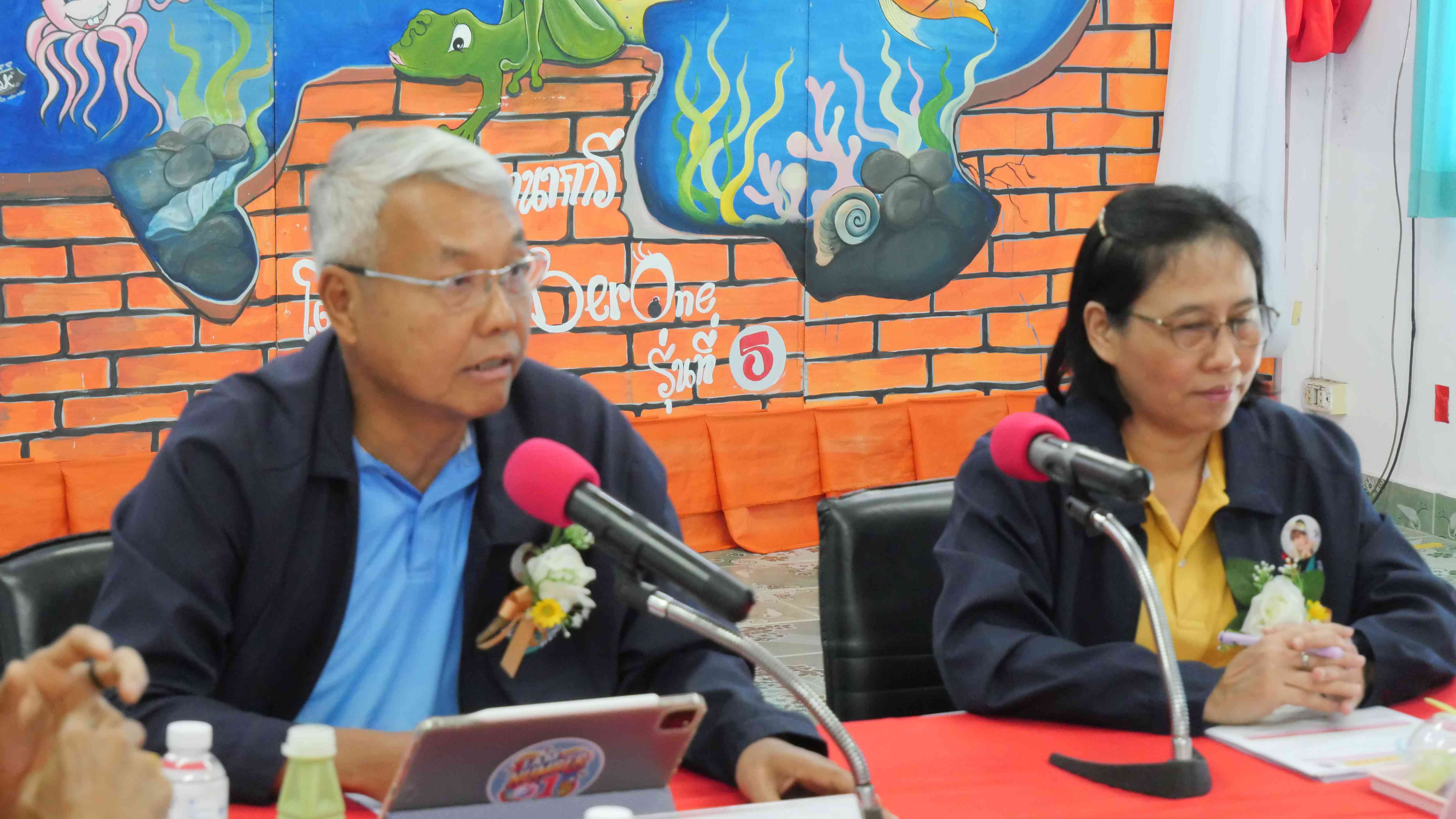 ‘นครพนม’ นำเสนอครบถ้วน 14 แห่ง ‘คณะอนุ กก.’ ติดตามผลงาน TO BE NUMBER ONE  ตรวจเยี่ยมฯ ‘ชมรมฯ เรือนจำกลางฯ-สถานพินิจและคุ้มครองเด็กฯ’