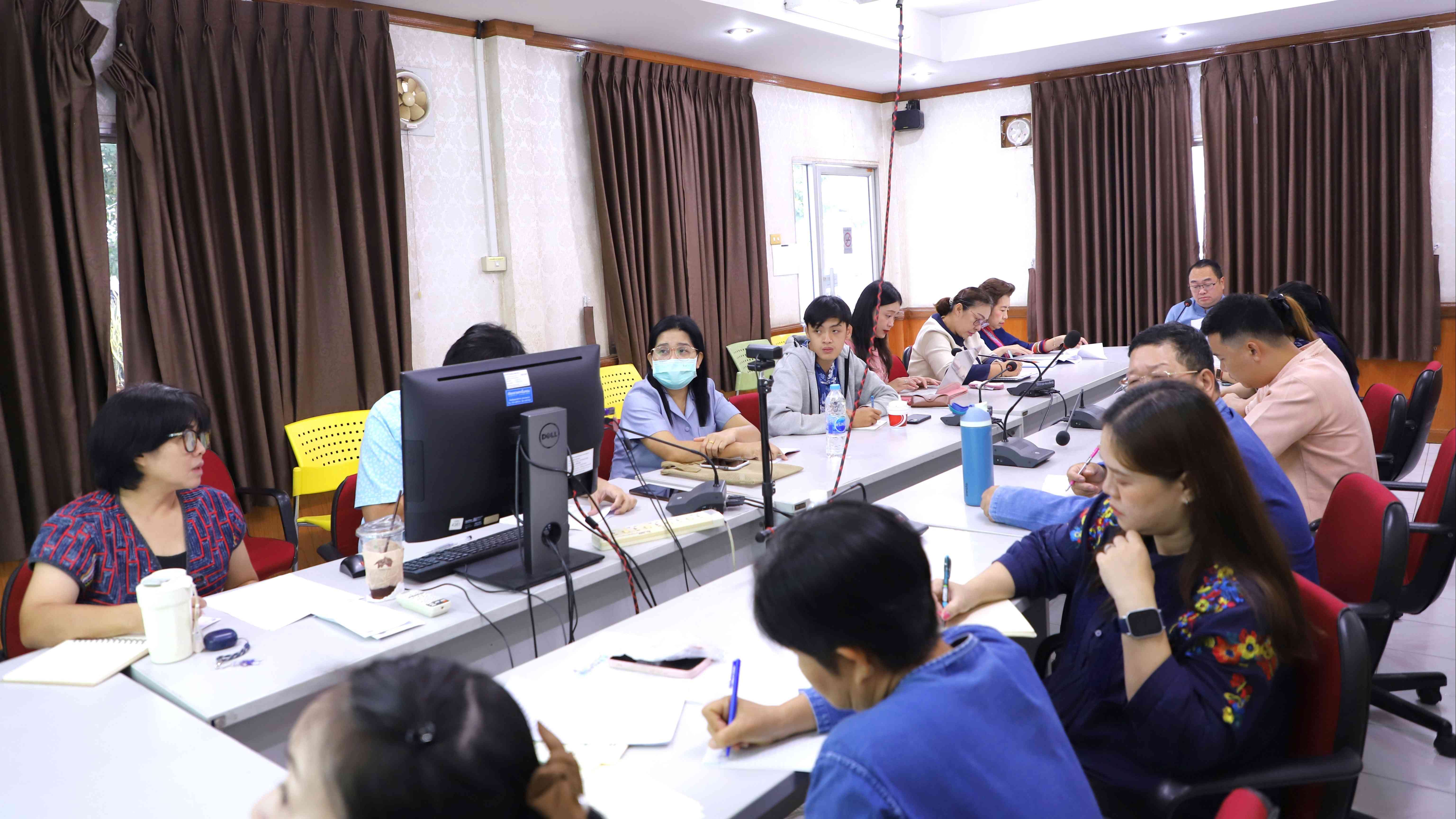ประชุมคณะทำงานขับเคลื่อนชมรมจริยธรรม เสริมสร้างความผาสุกและความผูกพันของ สำนักงา...