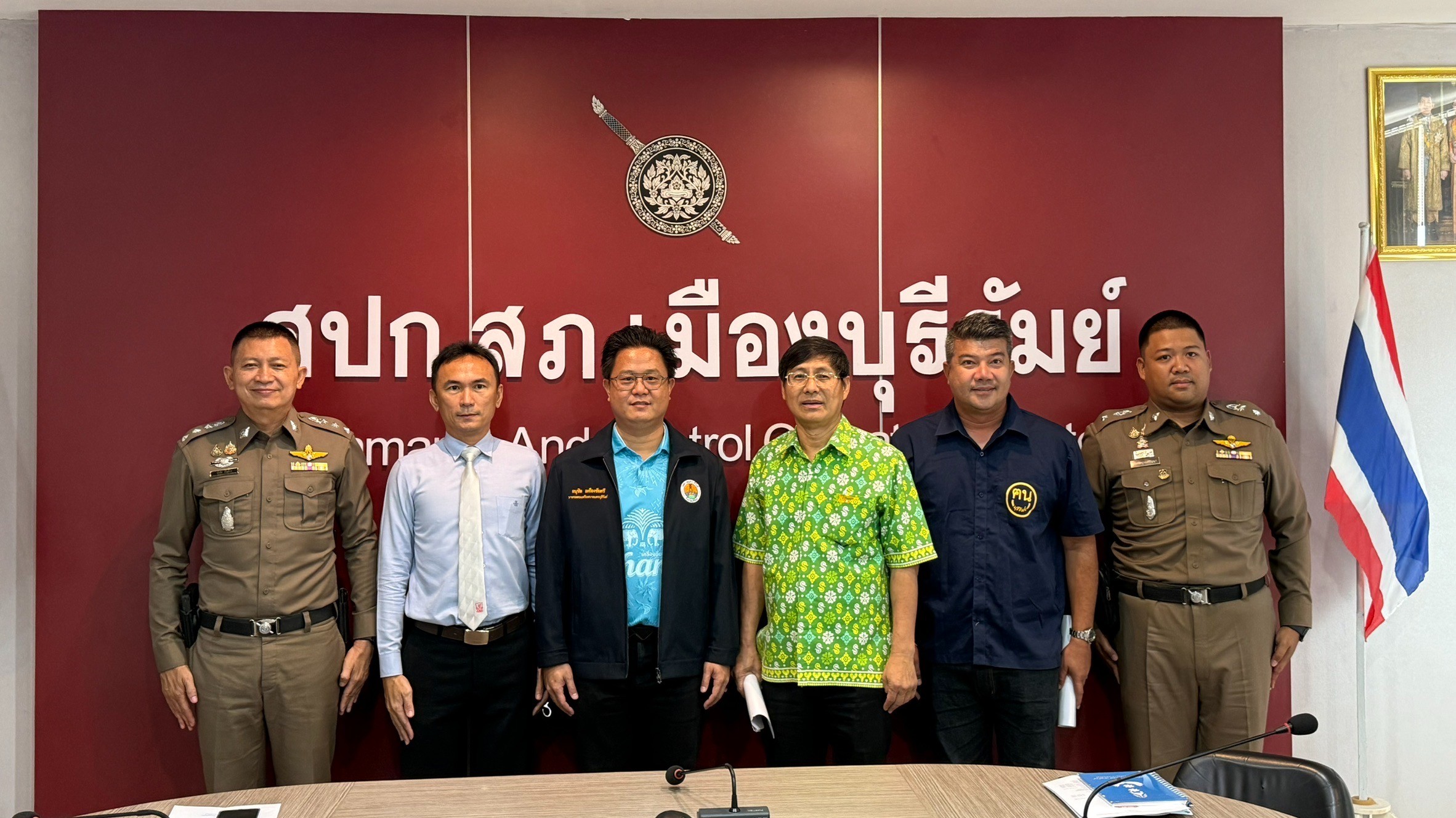 รพ.บุรีรัมย์ ร่วมการประชุมคณะกรรมการตรวจสอบ และติดตามการบริหารงานตำรวจสถานีตำรวจภูธรเมืองบุรีรัมย์ พร้อมลงพื้นที่สำรวจการจราจรหน้าโรงพยาบาล