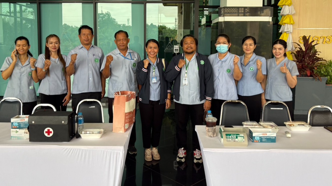 สา’สุขอุบลฯ ร่วมกับ ทีม สคร.10 จ.อุบลราชธานี และ สสอ.วารินชำราบ เพื่อคัดกรองอุณหภูมิในการประชุมเพื่อเพิ่มประสิทธิภาพการเฝ้าระวัง ติดตามสถานการณ์และการแจ้งเตือนสาธารณภัยในระดับพื้นที่ (จังหวัดอุบลราชธานี จังหวัดอำนาจเจริญ และจังหวัดศรีสะเกษ)