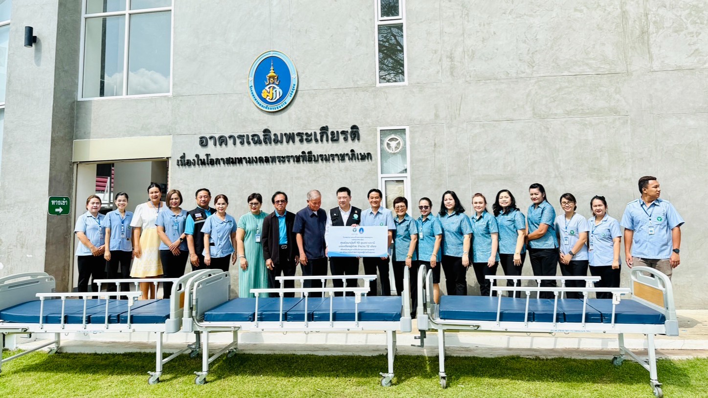 โรงพยาบาลสมเด็จพระยุพราชเดชอุดม ร่วมต้อนรับ  นายแพทย์พีระยุทธ สานุกูล ผู้อำนวยศู...