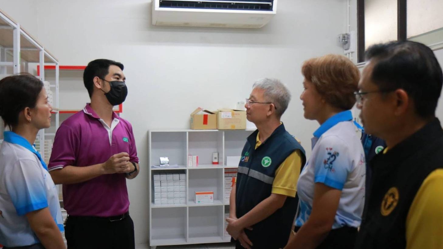 รพ.ชุมพรเขตรอุดมศักดิ์ พัฒนารูปแบบ “GPO in the hospital” ให้องค์การเภสัชกรรมร่วมบริหารจัดการคลังยาของ รพ. ลดมูลค่าสำรองยาได้เกือบ 10 ล้านบาท