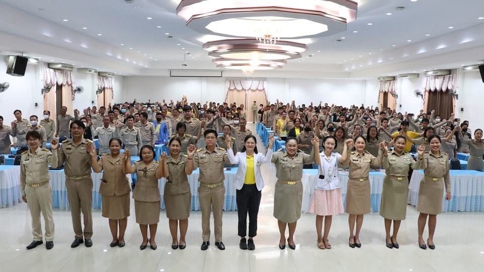 รพ.บุรีรัมย์ ร่วมเป็นวิทยากรการประชุมเชิงปฏิบัติการการซักซ้อมตามแผนเผชิญเหตุในสถ...