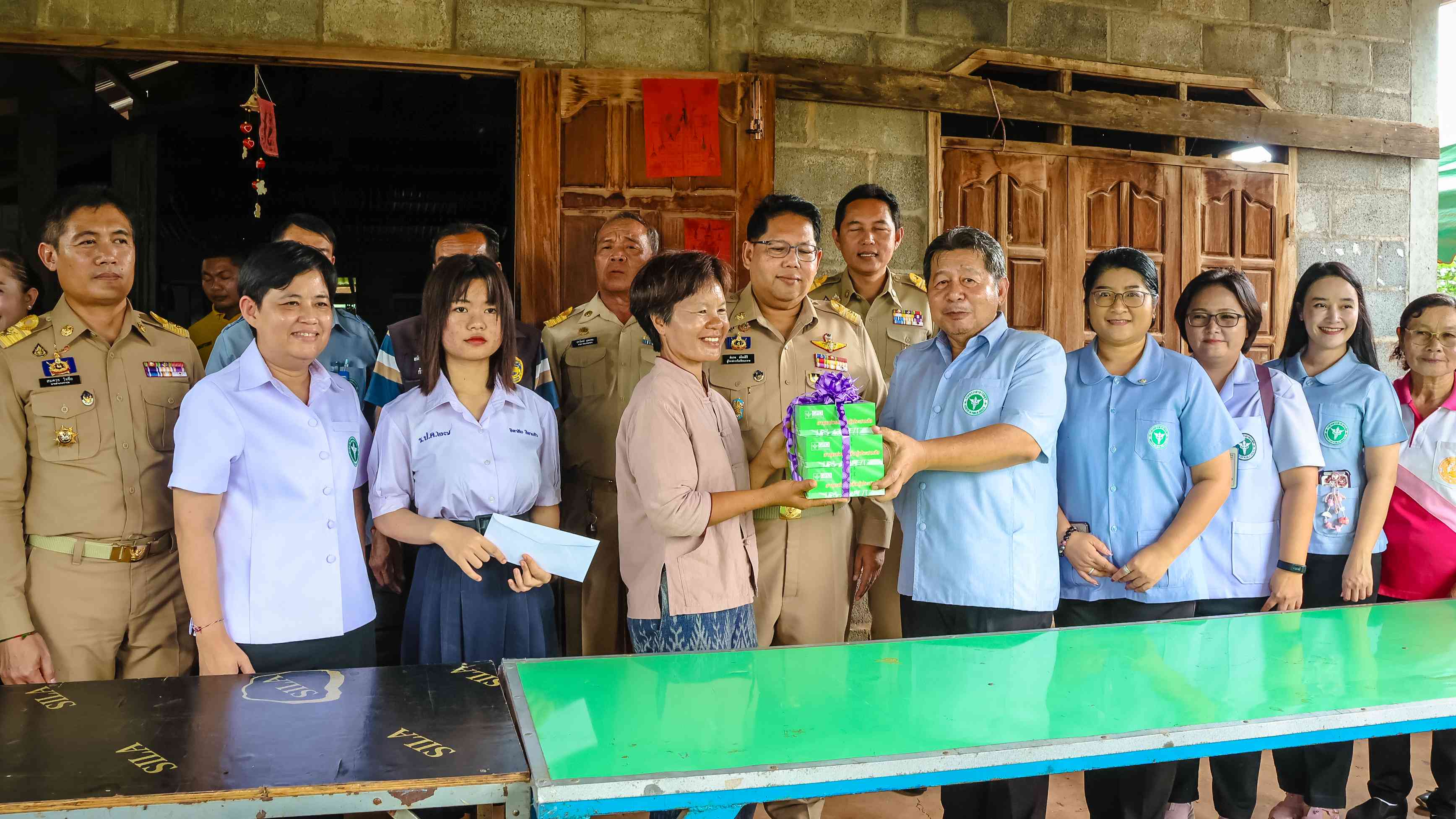 สสจ.หนองคาย ร่วมตรวจเยี่ยมและให้กำลังใจนักเรียนในพระบรมราชานุเคราะห์