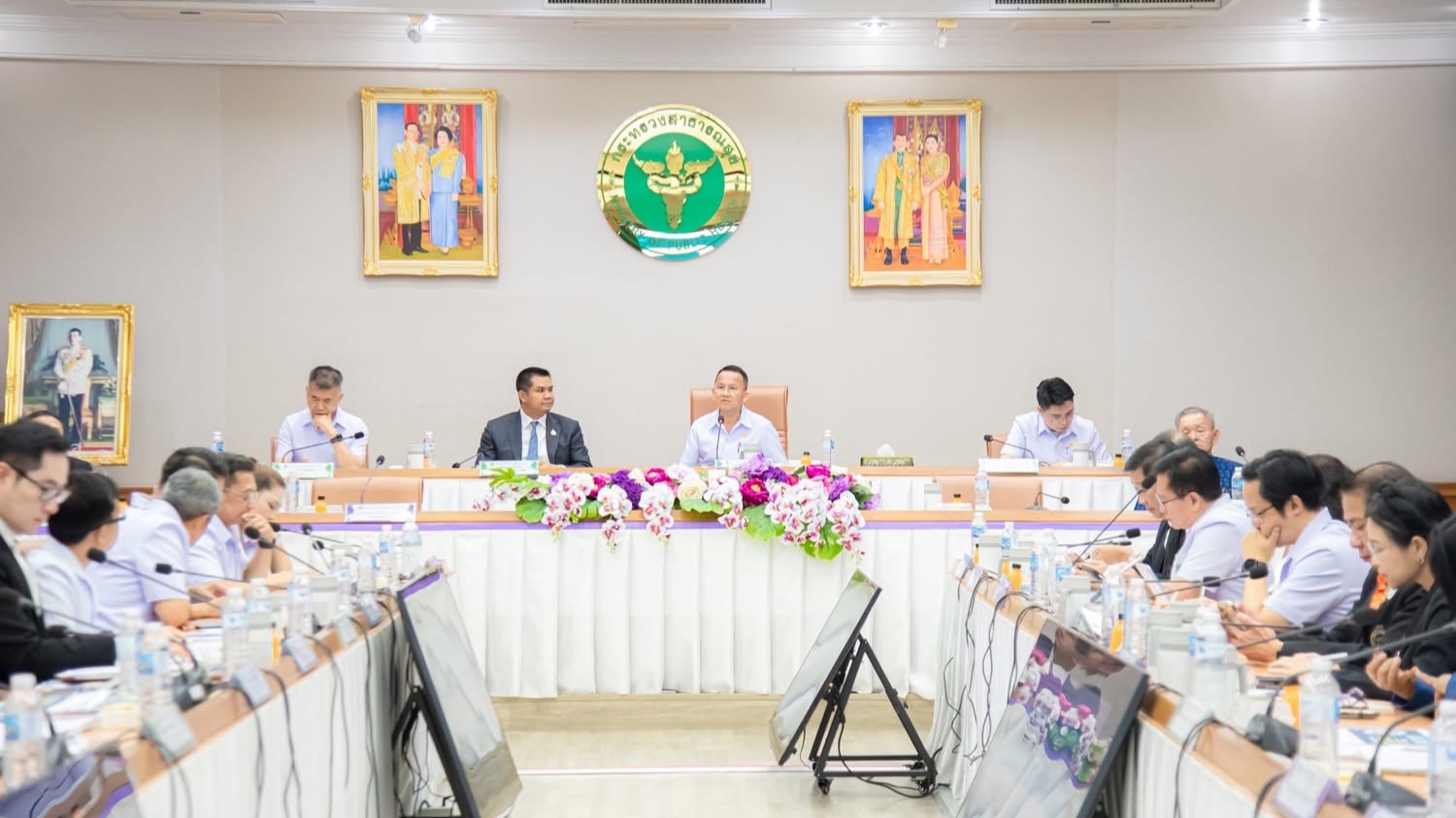 สสจ.ร้อยเอ็ด ร่วมประชุมคณะกรรมการดำเนินการขับเคลื่อนการบำบัดรักษาและฟื้นฟูผู้ติด...