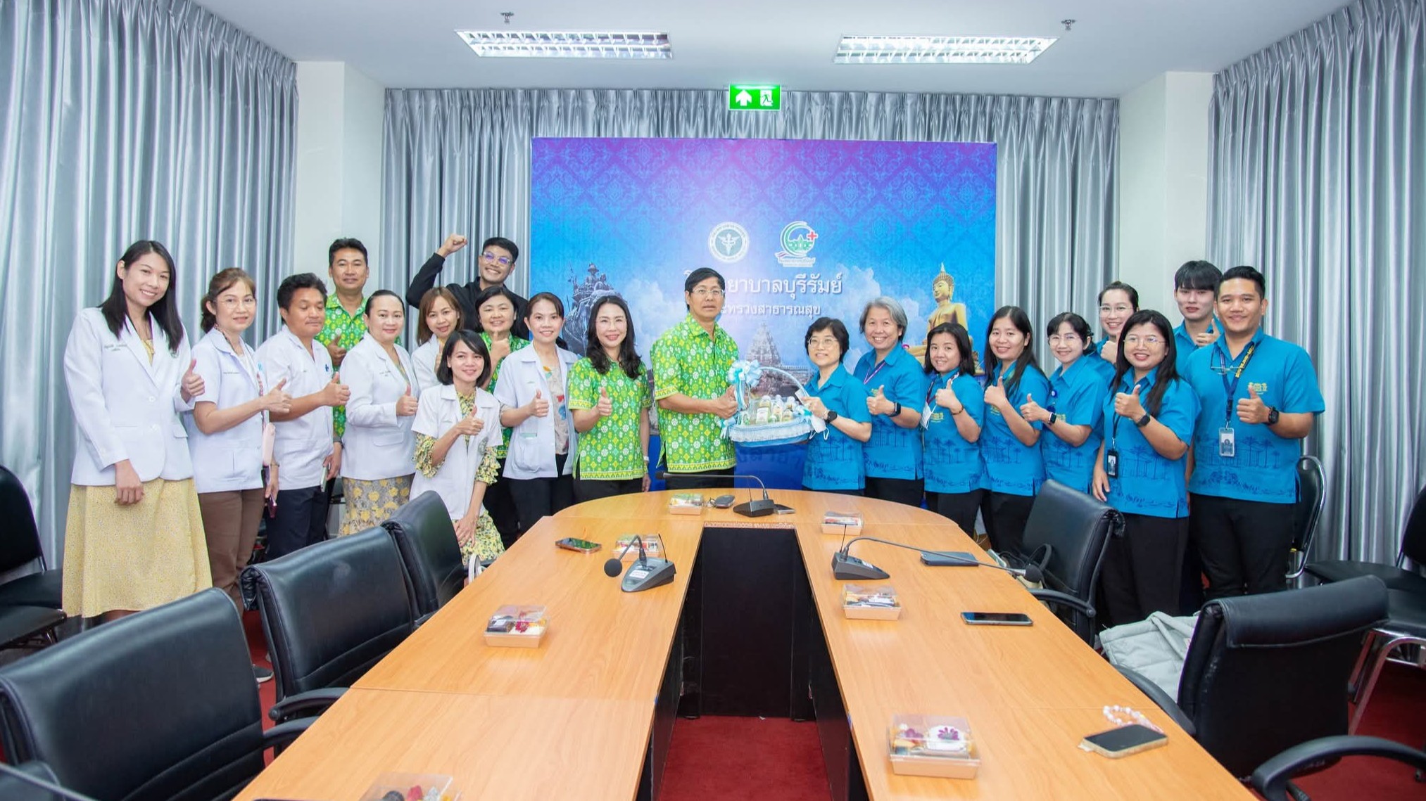 รพ.บุรีรัมย์ ต้อนรับคณะศึกษาดูงานด้านระบบยาจาก รพ.เจ้าพระยาอภัยภูเบศร แลกเปลี่ยนเรียนรู้และพัฒนาระบบการให้บริการแก่ประชาชน