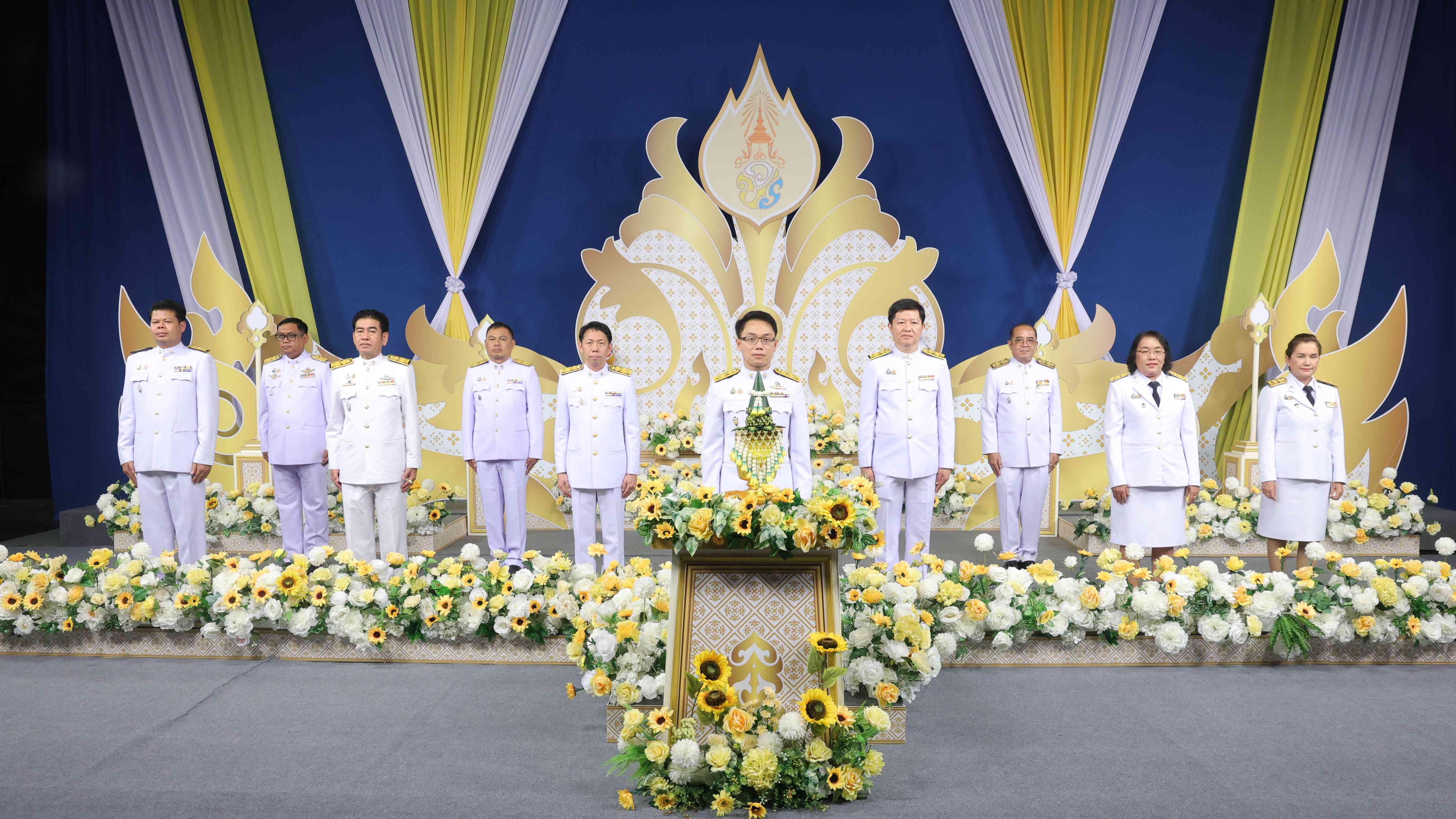 นายแพทย์สาธารณสุขจังหวัดพังงา นำคณะผู้บริหาร เข้าร่วมบันทึกเทปรายการพิเศษถวายพระพร เนื่องในโอกาสวันเฉลิมพระชนมพรรษา พระบาทสมเด็จพระปรเมนทรรามาธิบดีศรีสินทรมหาวชิราลงกรณ พระวชิรเกล้าเจ้าอยู่หัว 28 กรกฏาคม 2568