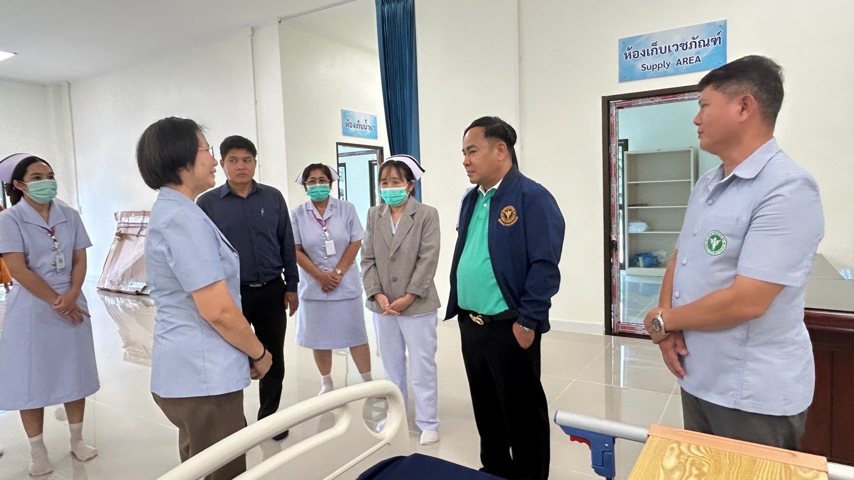 สสจ.สกลนคร “ตรวจเยี่ยมอาคารสมเด็จพระพุฒาจารย์ (สนิท ชวนปญโญ ป.ธ.๙) หน่วยฟอกเลือดด้วยเครื่องไตเทียม โรงพยาบาลกุดบาก”