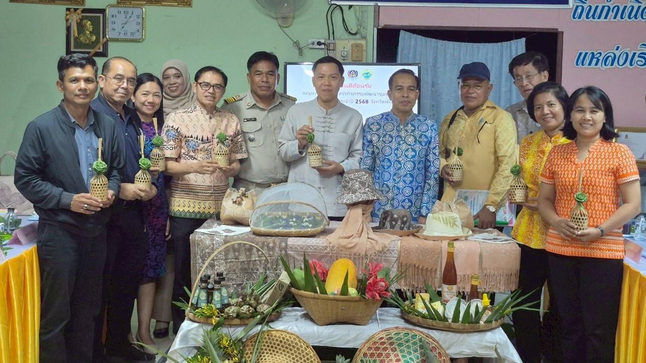 รองนายแพทย์สาธารณสุขจังหวัดพังงา ร่วมเป็นคณะกรรมการประเมินการคัดสรรกิจกรรมพัฒนาชุมชนดีเด่นระดับจังหวัด ประจำปี 2568