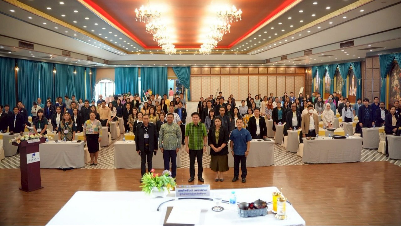 โรงพยาบาลพังงา : ร่วมประชุมโครงการทบทวนแผนพัฒนากลุ่มจังหวัดและจัดทำแผนปฏิบัติราช...