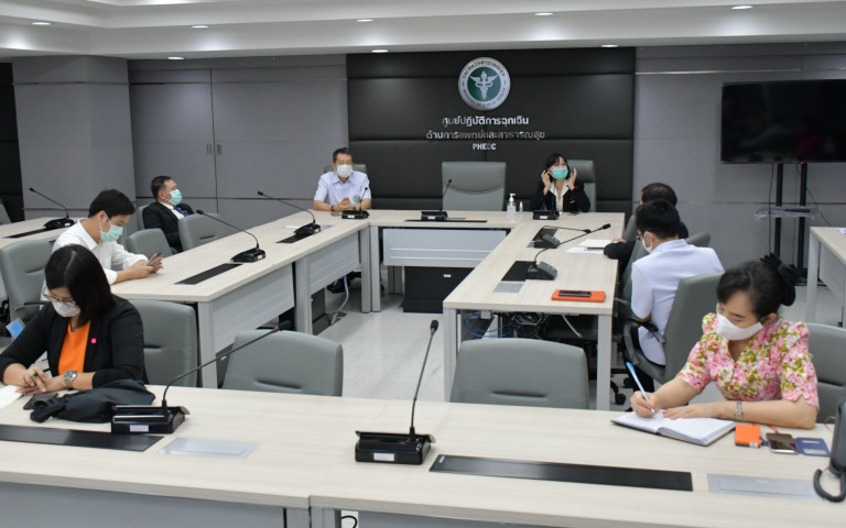 ประชุมก่อนแถลงข่าว COVID-19 ….. (7 เมษายน 2563)