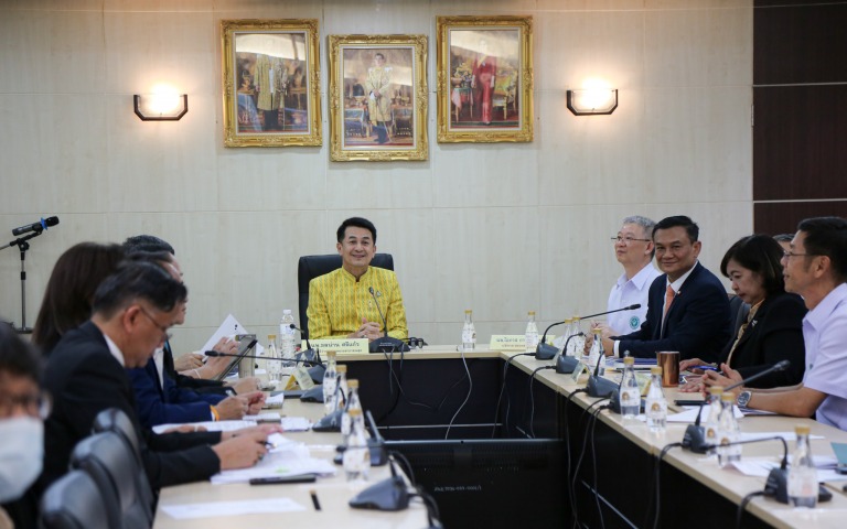 ประชุม ทบทวน ปรับปรุงกฎหมายที่เกี่ยวข้องกับกระทรวงสาธารณสุข