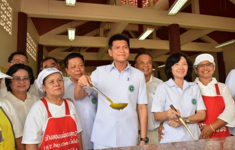 รมช.สาธิต ร่วมเทศกาลถือศีลกินผัก จังหวัดภูเก็ต